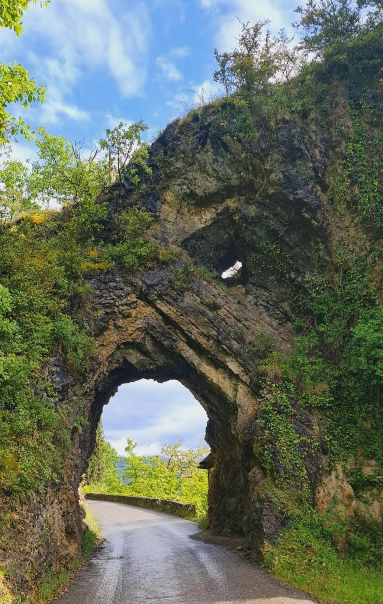 Chambre Aux Gorges De Daluis Guillaumes Buitenkant foto